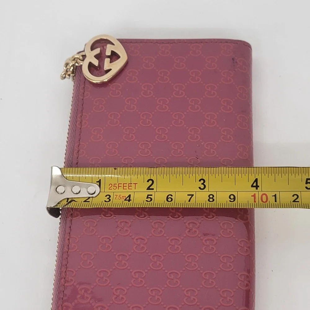 Gucci microguccissima patent
